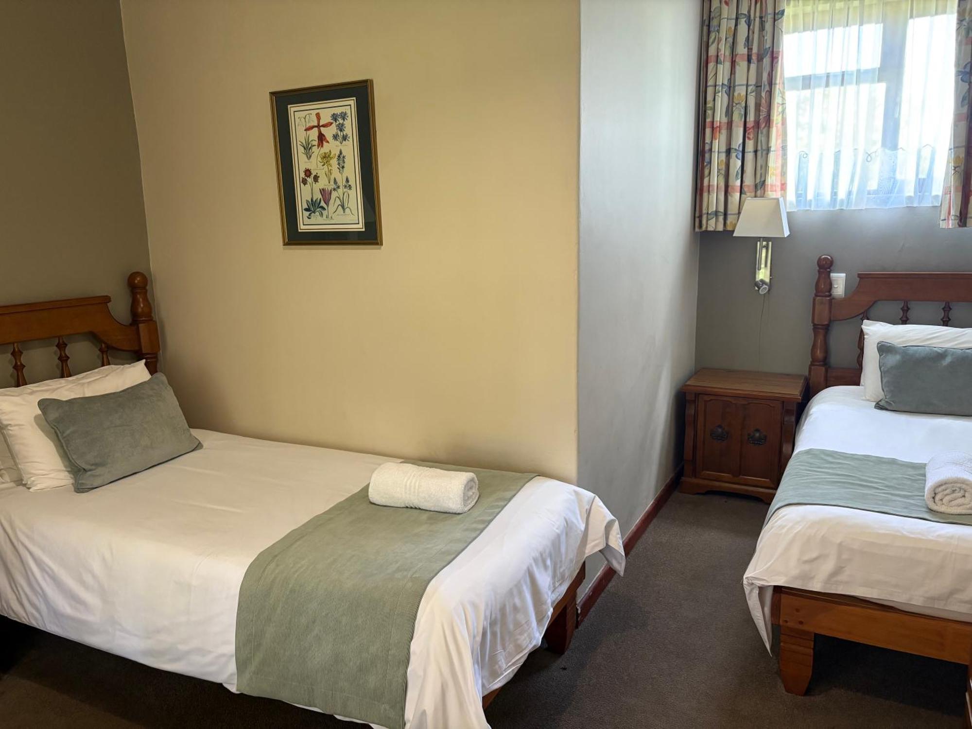 Eight Bells Mountain Inn Ruiterbos الغرفة الصورة